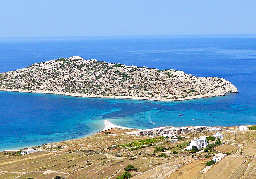 Badbåtarna på Amorgos går från Agios Pavlos beach till ön Nikouria och från Katapola till Maltezi beach och Plakes beach.