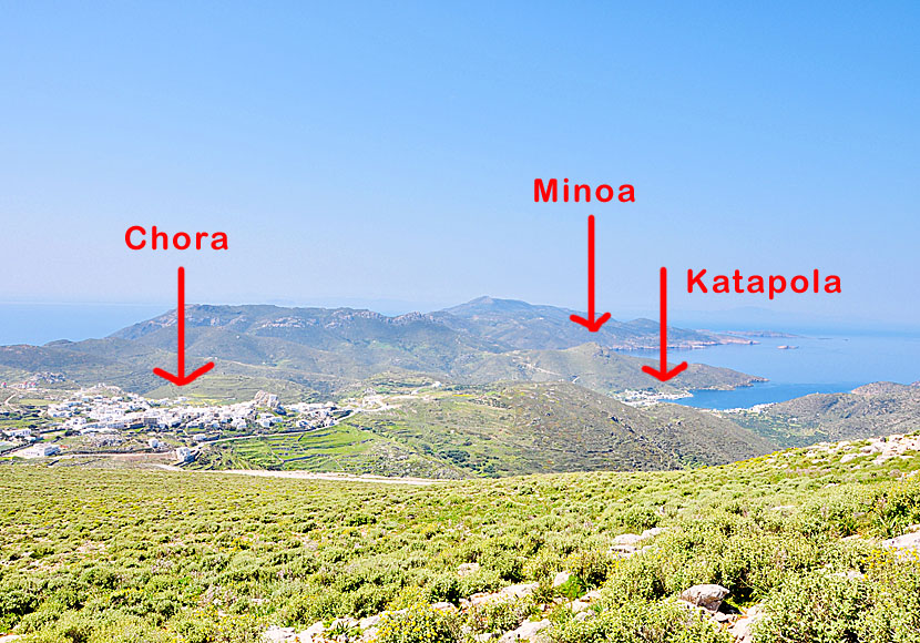 Vandra från Katapola till berget Profitis Elias, via Chora på Amorgos i Kykladerna.