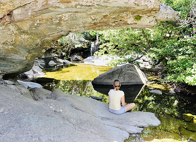 Pithara Waterfalls på Andros.