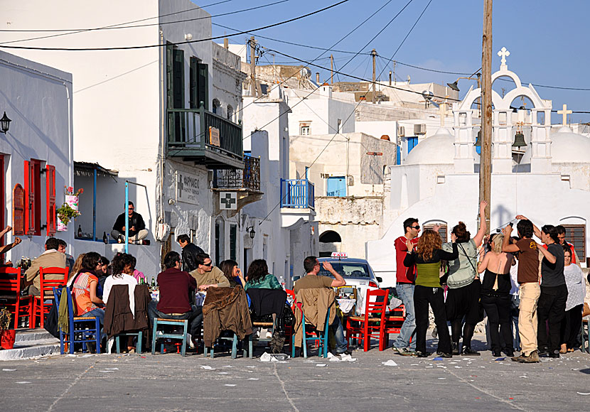 Fest i Chora på Amorgos under Påskdagen.