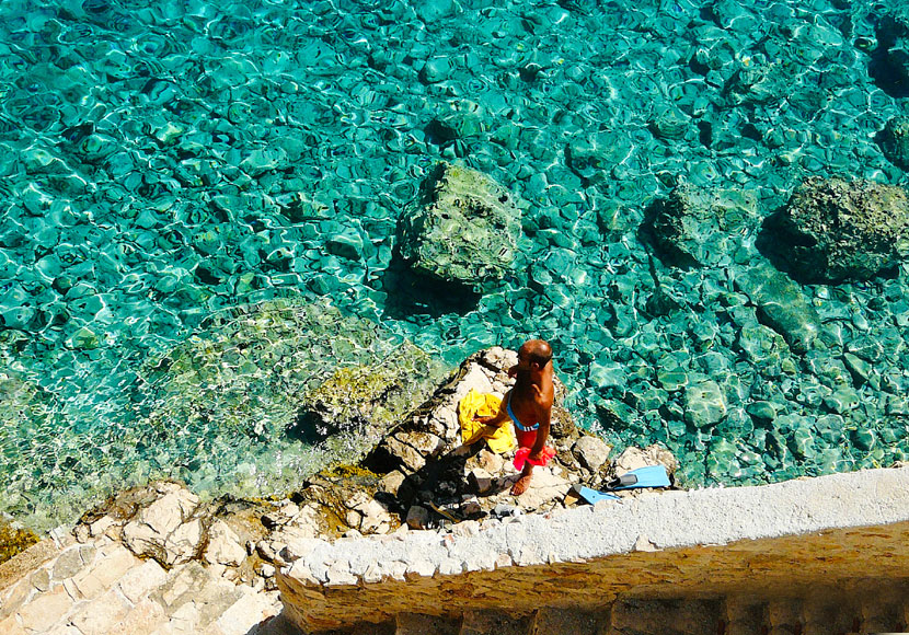 Gillar du att dyka och snorkla med snorkel och cyklop passar Kastellorizo perfekt. 