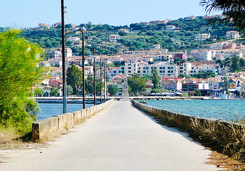 Drapanos bridge i Argostoli på Kefalonia.