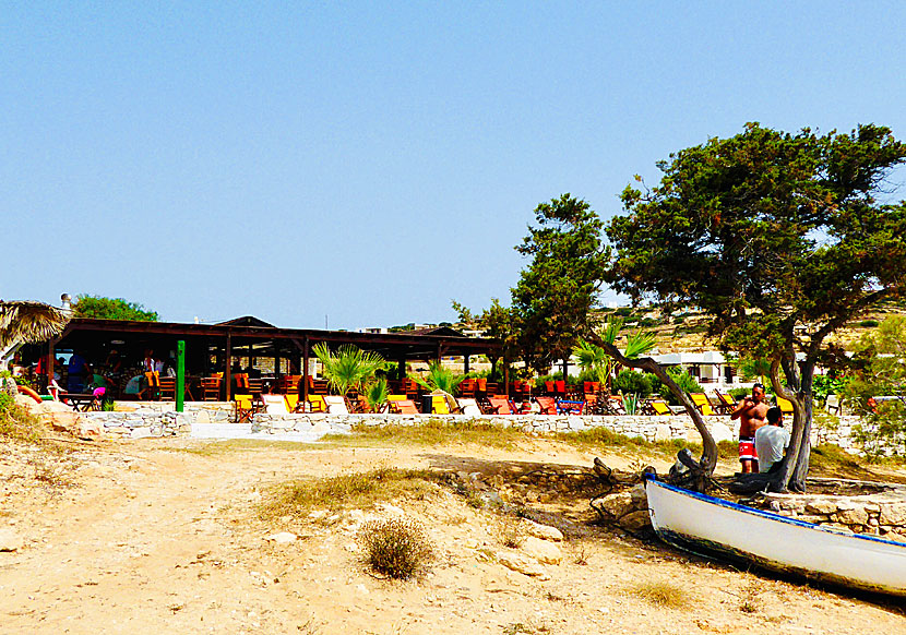 Fanos Cafe & Snackbar på Fanos beach. 