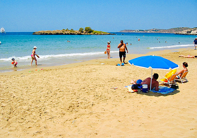 Missa inte den okända sandstranden Kalathas när du reser till Stavros beach på Kreta.