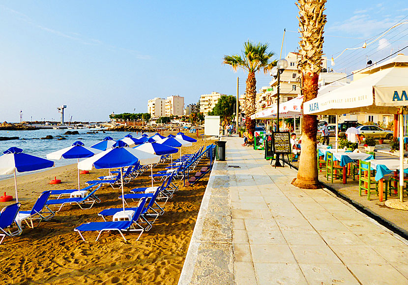 Strandpromenaden i Nea Chora.