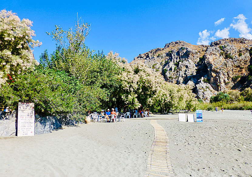 Tavernan vid Preveli beach på södra Kreta. 