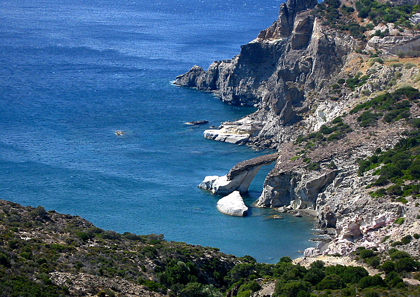 Gerontas beach på Milos.