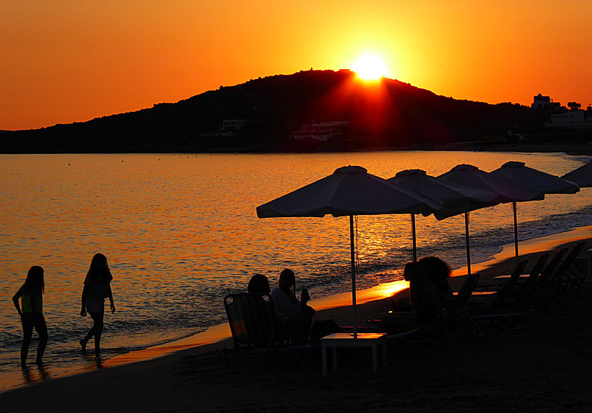 Walking on sunshine med Katrina and the Waves i Agios Prokopios beach på Naxos i Grekland.