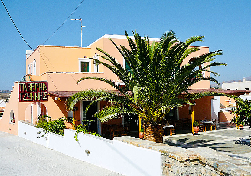 Johnny's Taverna i Sangri, nära Tempel of Demeter på Naxos.