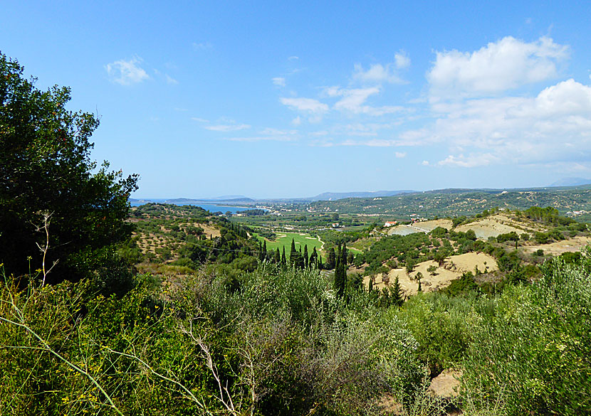 Spela golf i Costa Navarino på Peloponnesos.