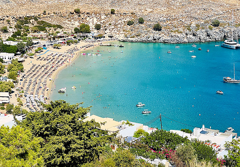 Lindos beach, eller Main beach som den också kallas.