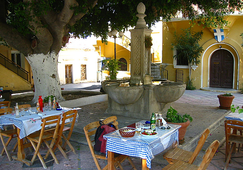 Torget i Salakos på Rhodos.