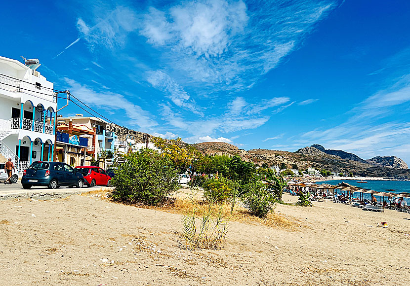 Bra hotell, restauranger, tavernor, kaféer, barer och affärer i Stegna på Rhodos.