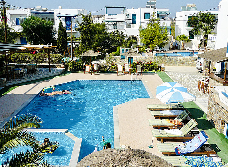 Utsikt från rum nummer 10 på Hotel Agios Prokopios i Agios Prokopios på Naxos. 