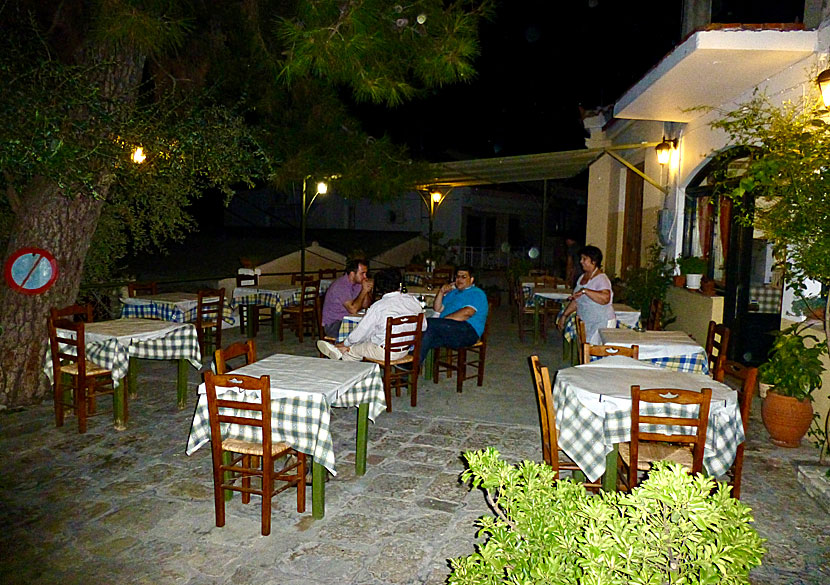 Tavernor och restauranger i Chora på Samos.