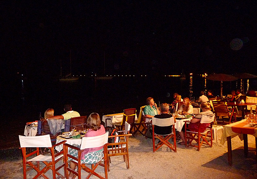 Restaurant Faros är den bästa restaurangen vid Remataki beach i Pythagorion.