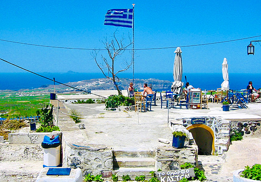 Kastro Kafé i Pyrgos på Santorini.