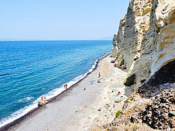 Katharos beach på Santorini.