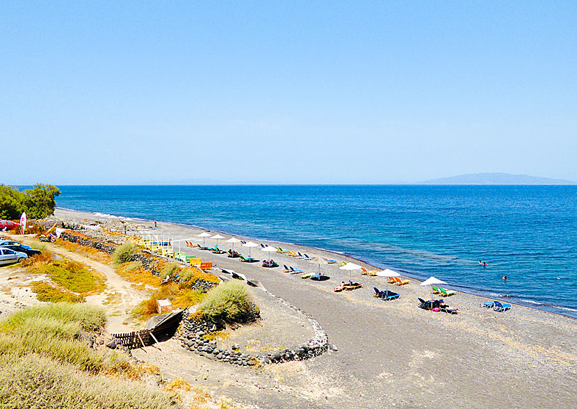 Paradisos beach på Santorini i Kykladerna.