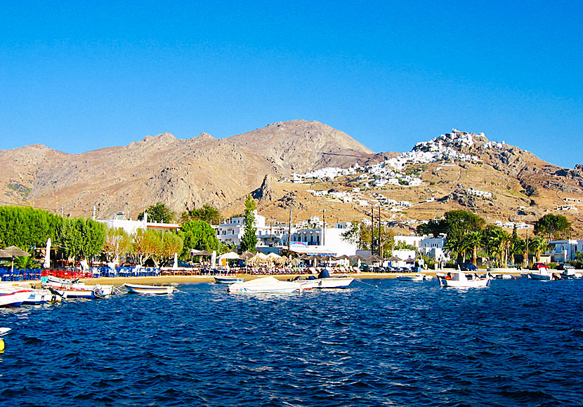 Strandpromenaden i Livadi på Serifos.