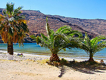 Megalo Livadi beach på Serifos.  