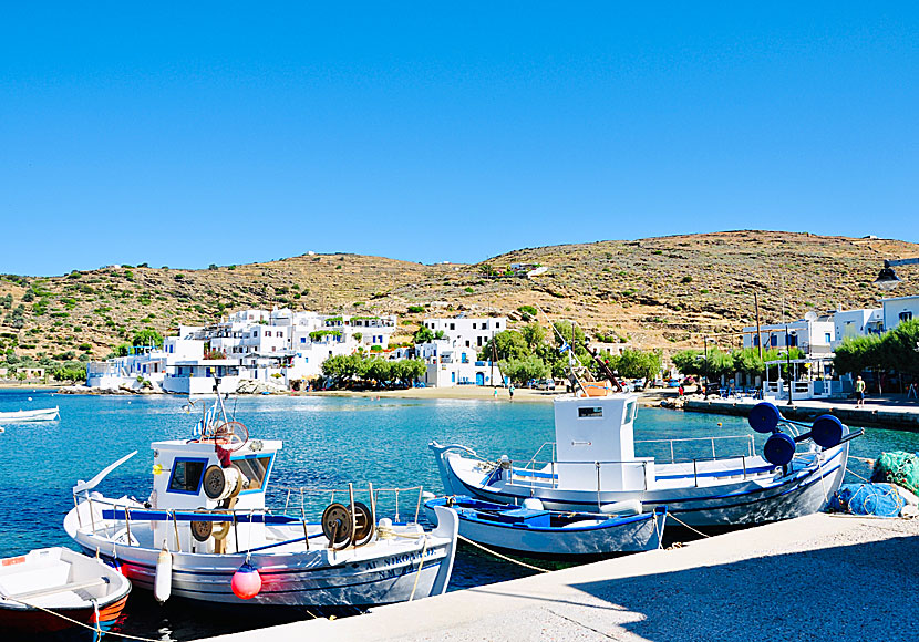 Den mysiga lilla byn Faros på Sifnos i Grekland.