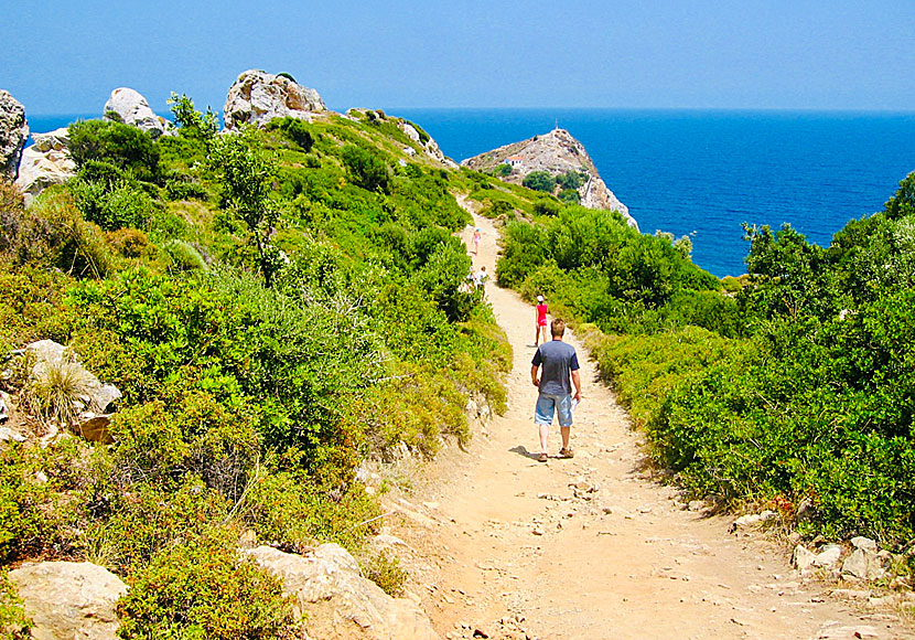 Vandra till Skiathos gamla huvudstad Kastro.