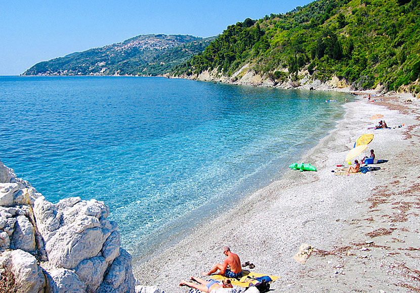 Armenopetra beach mellan Hovolo och Klima på Skopelos.