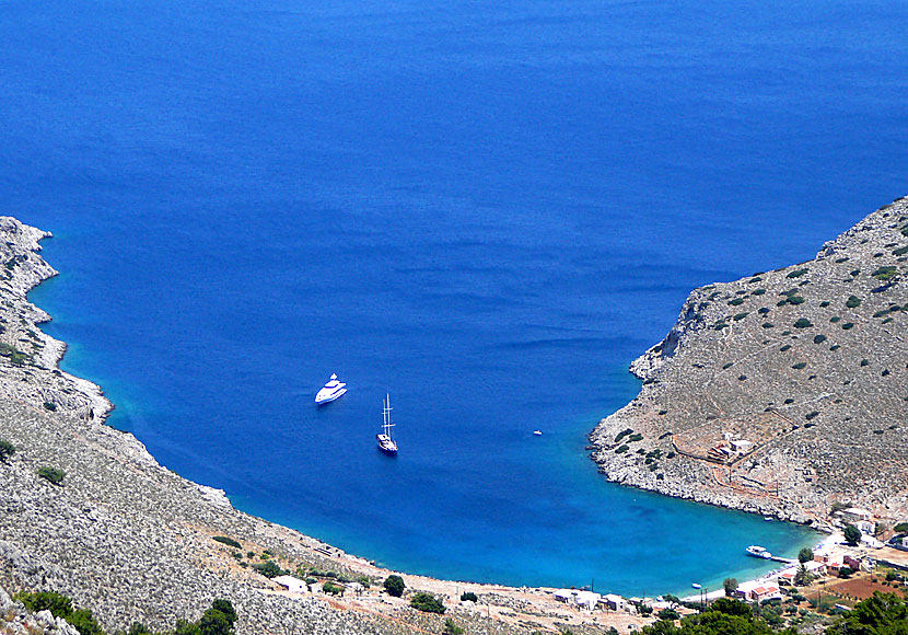 Marathounda bay och beach. Symi.