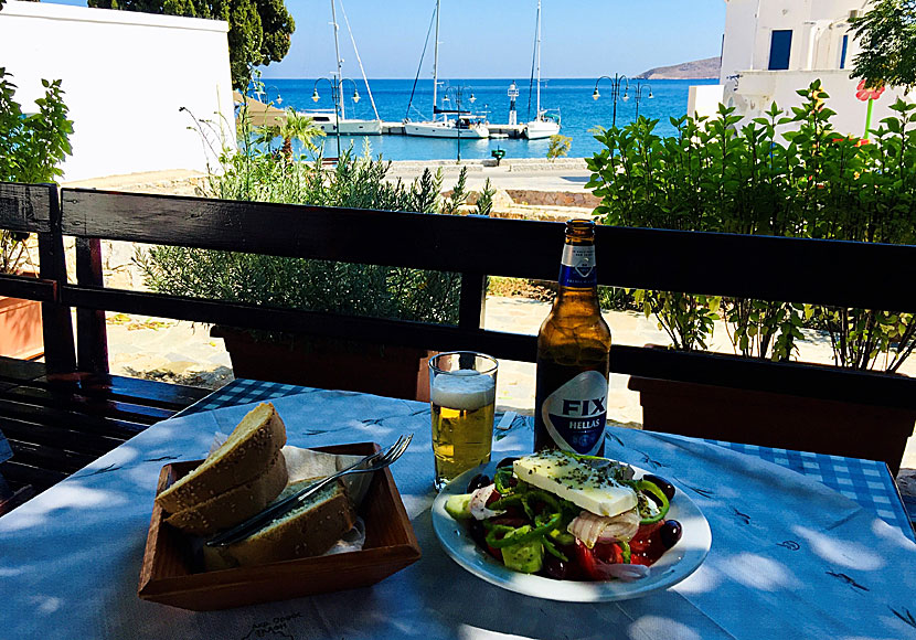 Ouzeria Omonia i Livadia på Tilos i Grekland.