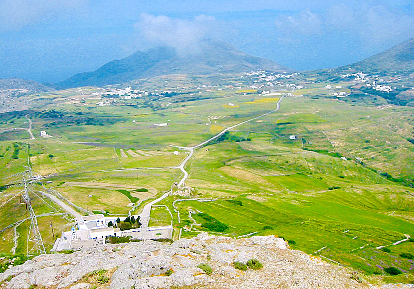 Utsikt från Exomvourgo på Tinos i Grekland.