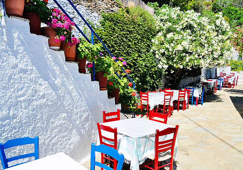 Taverna i Smardakito är en av Tinos mysigaste restauranger.