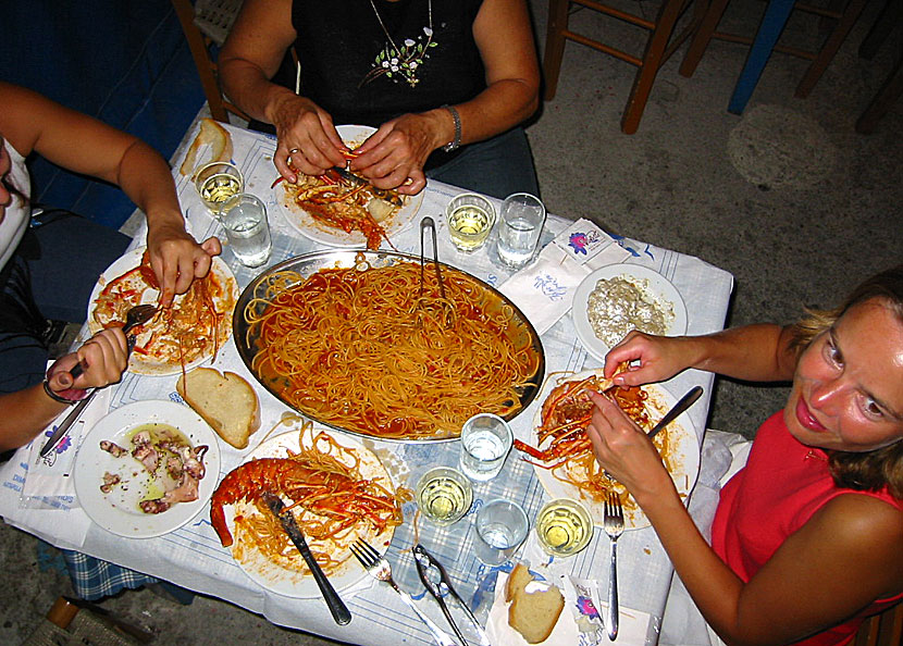 Spagetti lobster på Taverna Mouragio i Katapola på Amorgos.