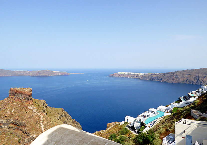 Thirasia sett från Imerovigli på Santorini