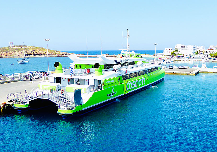 Öluffa i Grekland. Båttidtabell för rederiet Hellenic Seaways.