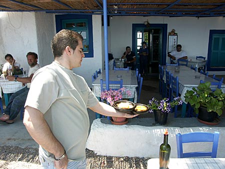 Flamberad saganaki i Lambi på Patmos.