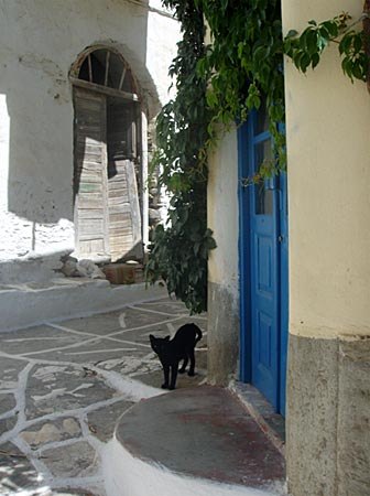 Lefkes, Paros.