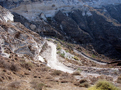 Santorini. Gialos beach.