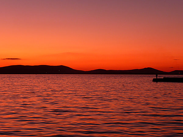 Resan bjöd på alla slags väder.  Naxos.