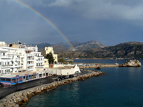 Regn och åska på Karpathos.