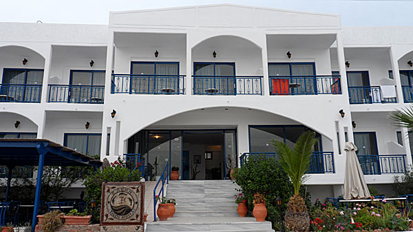 Eleni Beach Hotel. Tilos.