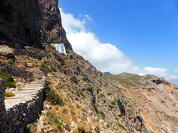 Klostret Panagia Hozoviotissa på Amorgos.