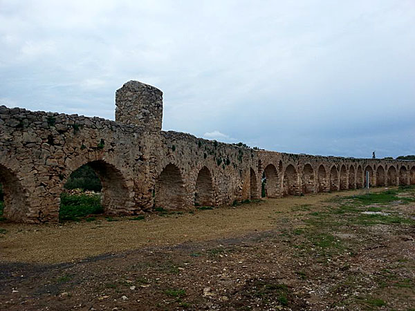 Akvedukt. Pylos. Peloponnesos.